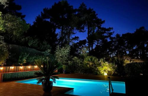6BR Coastal Villa | Pool | Garden Serenity - Foto 32