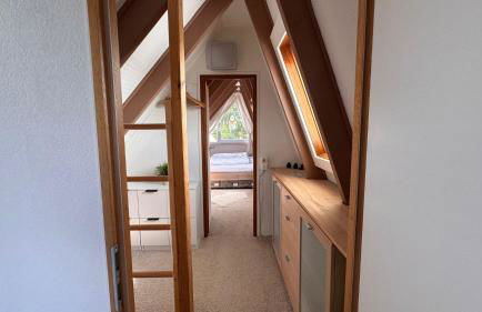 Gemütliches Ferienhaus in der Eifel mit Pool, Tennisplatz, Minigolf und nahem See - Foto 13