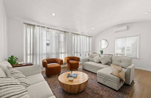 Remodeled 1BR LA Apartment with full kitchen - Foto 1