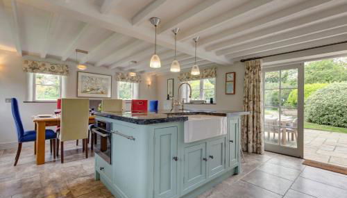 Drift Cottage - Photo 3