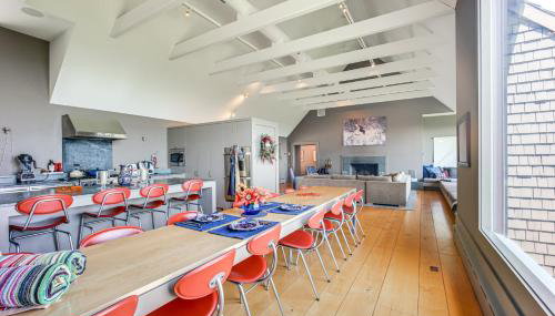 Group-Friendly Newbury Stunner Home Gym, Hot Tub! - Foto 4