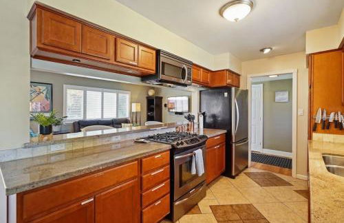 Riverview Huge Yard, Quiet Cul-de-Sac, Perfect for Families - Photo 37