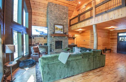 Our Place to Paws 4 Bd Lux Blue Ridge Mnt Cabin - Photo 3