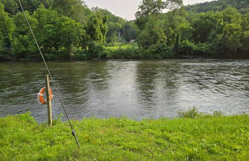 Cozy Smoky Mtn Cabin Pointing to Fun and Relaxation - Foto 24