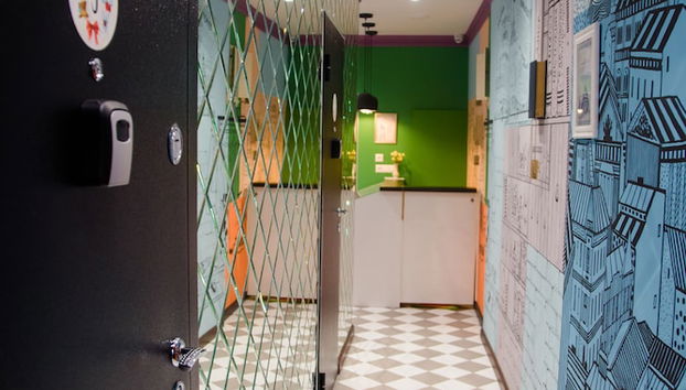 Cheshirskiy Kot - Foto 2, Recepción