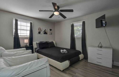 Family Friendly 5BR Tampa Home 10Min To Downtown - Foto 22
