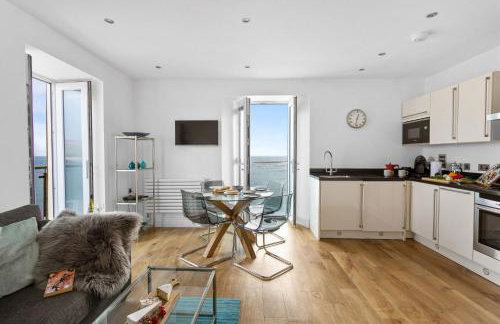 14 At The Beach, Torcross - Foto 3