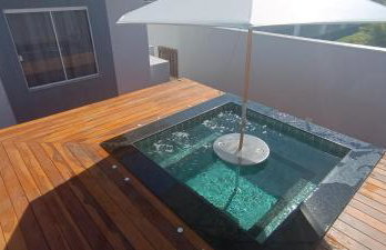 Casa charmosa com hidro massagem aquecida na Vila do Peró Cabo Frio - Photo 4