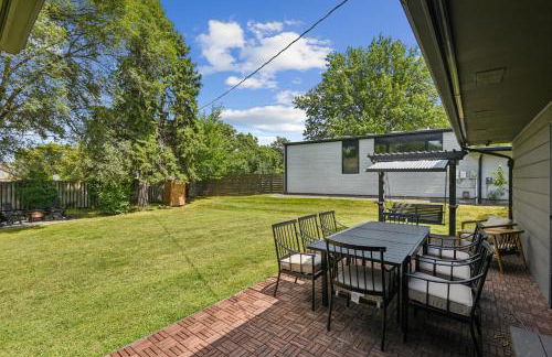 Backyard On Melrose - Walk To Kinnick & Hospital - Foto 27