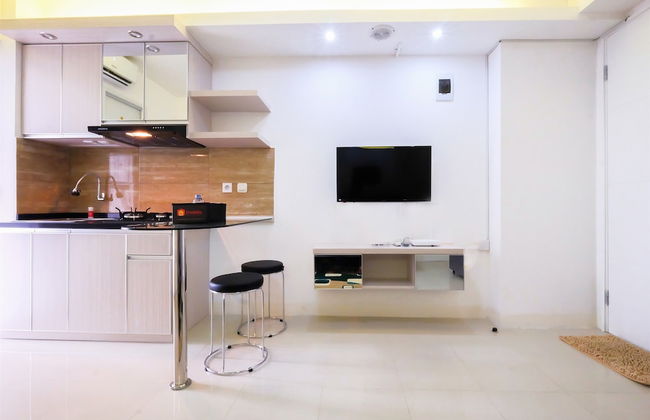 Bassura City Apartment with Mall Access - Foto 12