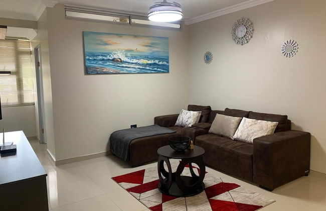A Two-bedroom Holiday Apartment, at the Heart of South Beach Durban - Foto 18