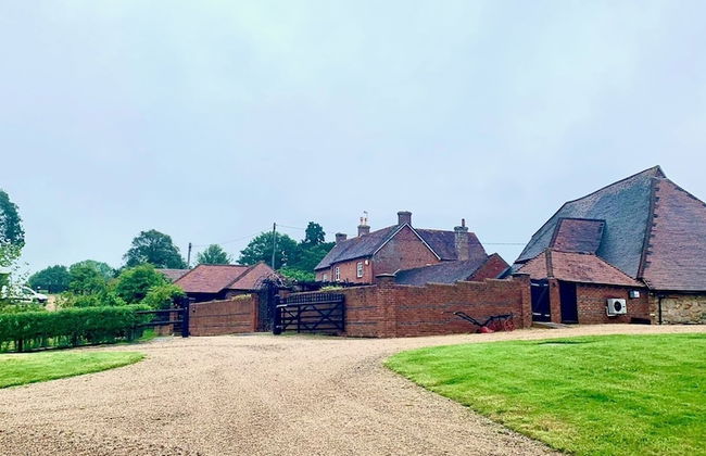 The Estate - 11 Bed - Sleeps 22 - Private Garden - Foto 1