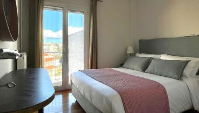 Bright 2 bdr Pagrati apartment - Foto 2