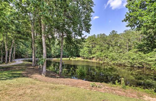 McDonough Getaway with Private Lake on 24 Acres - Foto 38