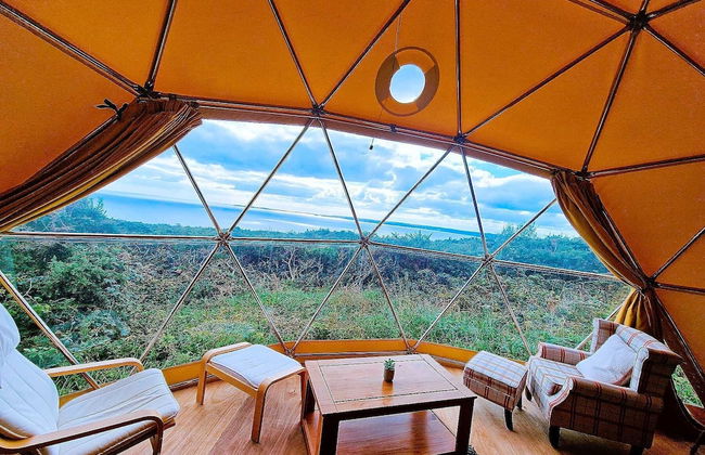 Geodome Glamping With sea Views Near Pendine - Foto 1