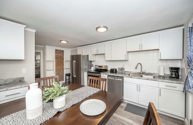 The Covington Cottage Modern 2 BDR Charmer - Foto 13