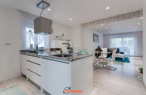 Villa Hlapa-new modern villa near beach - by TRAVELER tourist agency Krk - Foto 19