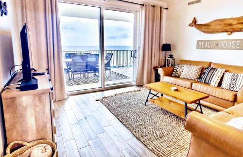 Barefoot Bliss - beachfront condo - sleeps 12 - Foto 5