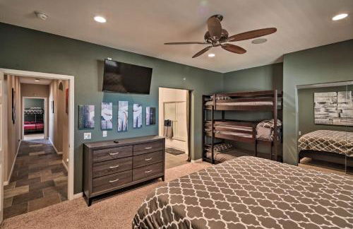 Sun-Soaked Colorado River Haven - Walk to Beaches! - Foto 18