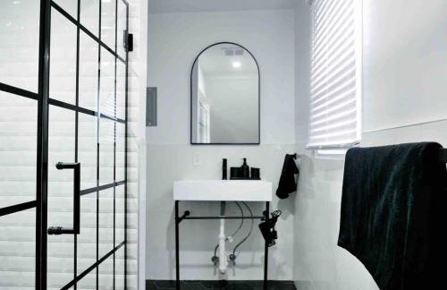 Private 10 guest Getaway Fire-Pit Golf Hike Ski Spa - Foto 9