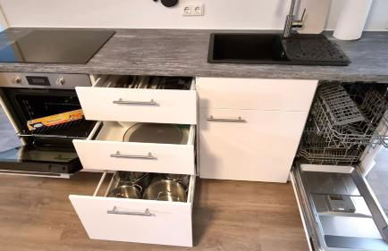 Beauty and Beast 24h-Check-in, 6 Pers, Klima, Massageliege - Foto 26