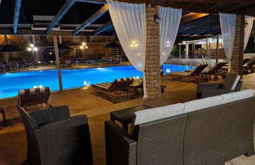 Hotel Kalamitsi Apartments - Photo 8