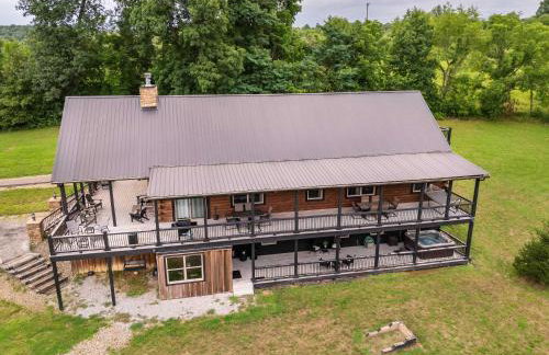 Serenity Ridge 6 Br Sleeps 16 Pool Hot Tub - Foto 50