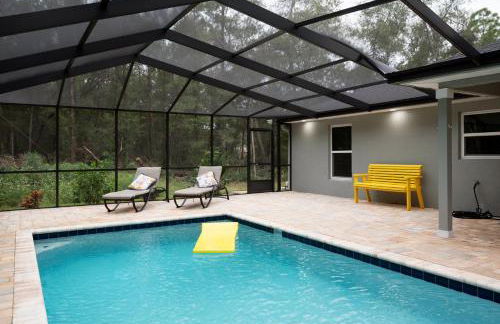 Pet-friendly, Heated Pool, Close to Everything 3 Bedroom Home - Foto 29