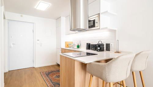 Charming Estoril Apt One Min Walk to the Beach - Foto 3