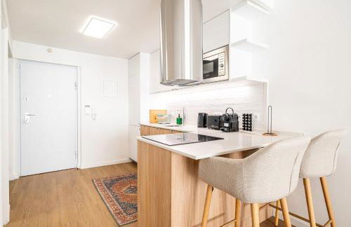 Charming Estoril Apt One Min Walk to the Beach - Foto 3