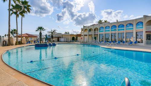 Furnished Deck Waterfront Port Isabel Cottage! - Foto 2