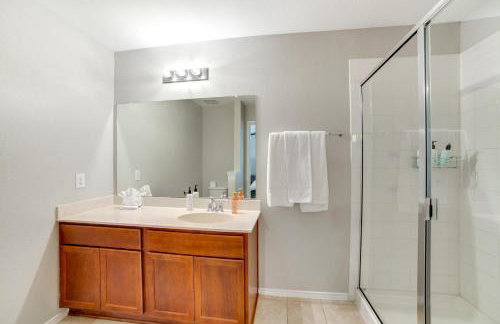 Quiet Suburban Home with Private Yard in Seagoville! - Foto 13