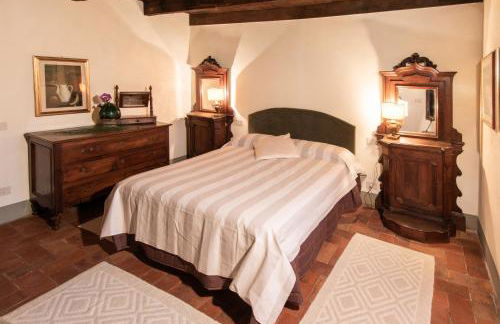 Sillicagnana Castle Villa with Swimming Pool! - Foto 10