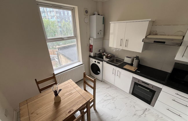 New Spacious 4 Bed Apartment in Kew Bridge - Foto 15