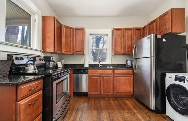 Historical Bungalow Near Csu & Old Town! - Foto 13