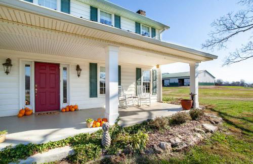 Peaceful Farm House - Quiet and Relaxing Getaway! - Foto 52