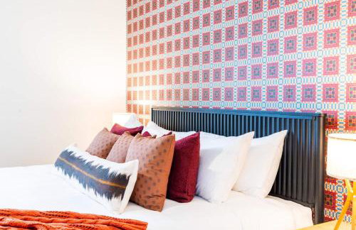 Sparkling Pool Hot Tub Game Room Kids Area - Foto 39