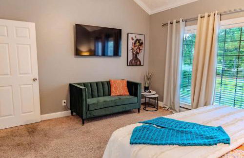 Labrador Lake with FirePit and Billiards - Foto 11