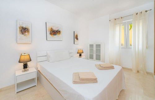 Cala Dor Villa 4 Bed 3 Bath Private Pool - Photo 16