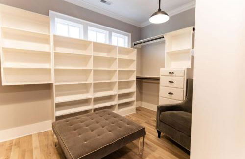 Minutes to Downtown Huge Outdoor Deck HOT TUB - Foto 27