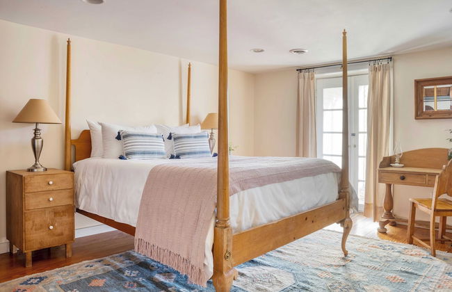 River House by Avantstay Historic & Secluded Estate on the Hudson River w/ Pool Sleeps 24! - Foto 36