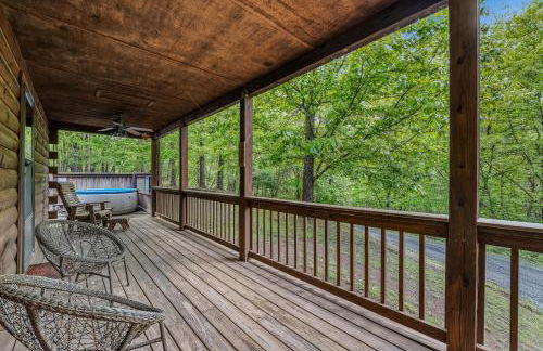 Seventh Heaven - Hot Tub, Pet Friendly, Grill, Wifi, Deck, Covered Porch, Family Friendly, Kid's Loft, King Bed - Foto 64