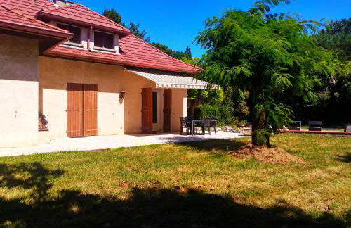 L'échappée du Canal - Piscine - Cheminée - Clim - Parking privé gratuit - 8 personnes - 3 chambres - Parc - Foto 3