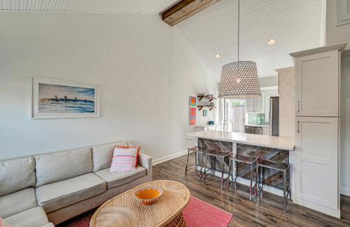 Walk to Beach and Dtwn Dining! Avalon Coastal Escape - Foto 3