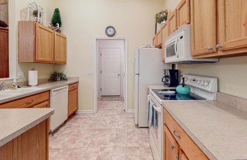 South Hampton --- 37923 Greenwich Ln - Photo 9