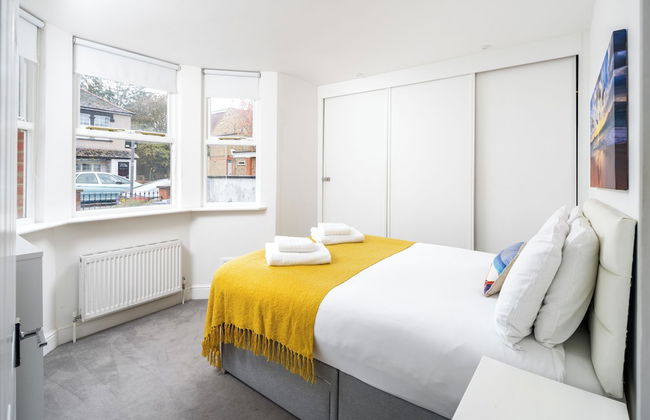 JOIVY 2-bed flat in West London - Foto 3