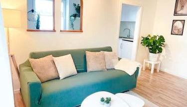 MEGHA Living - 2 Zimmer Appartments mit Küche - Zentral - Foto 2