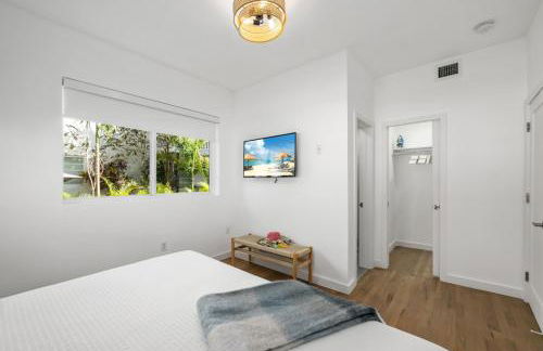 Lux Designer Apt 2BR and 2BA in the Heart of MIA Beach - Foto 10