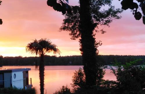 Ferienhaus direkt am See mit Boot, Fahrrädern und Sup - Foto 13