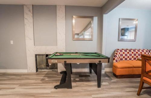 Luxury Living Just Steps from the Strip - Foto 14